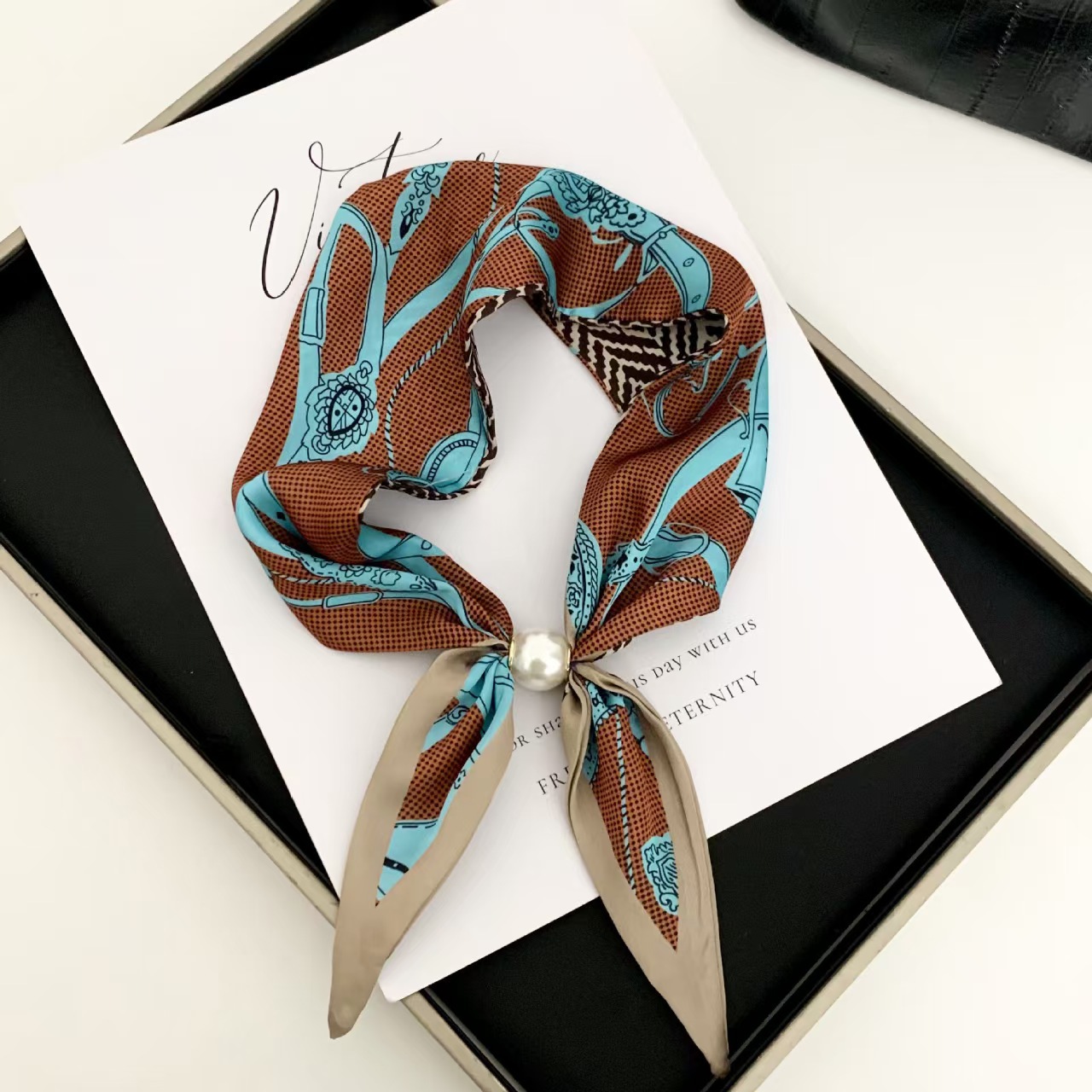 Women'S Accessories For Neck - 한국 스타일 우아한 진주 자석 스카프